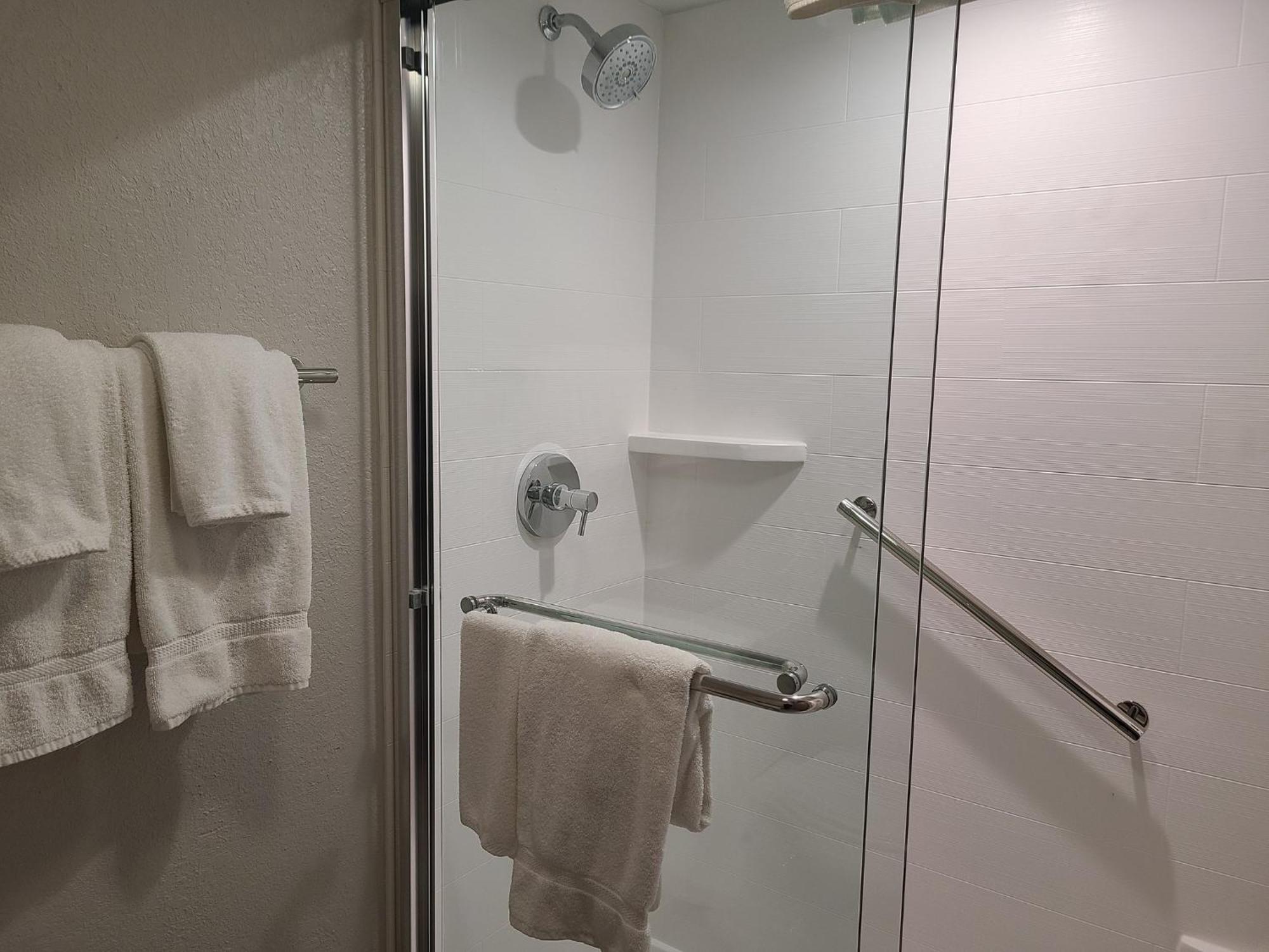 Holiday Inn Express Fort Lauderdale North - Executive Airport By Ihg Extérieur photo