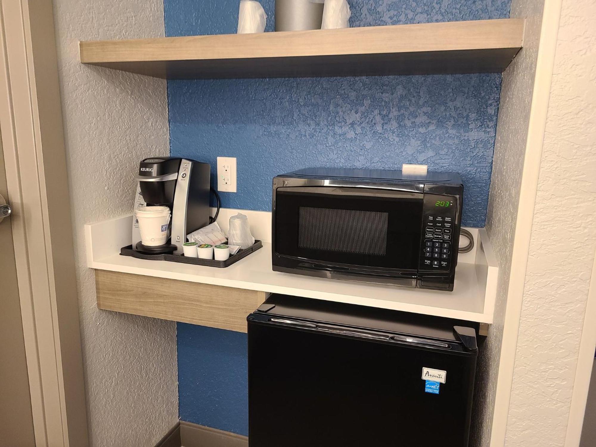 Holiday Inn Express Fort Lauderdale North - Executive Airport By Ihg Extérieur photo