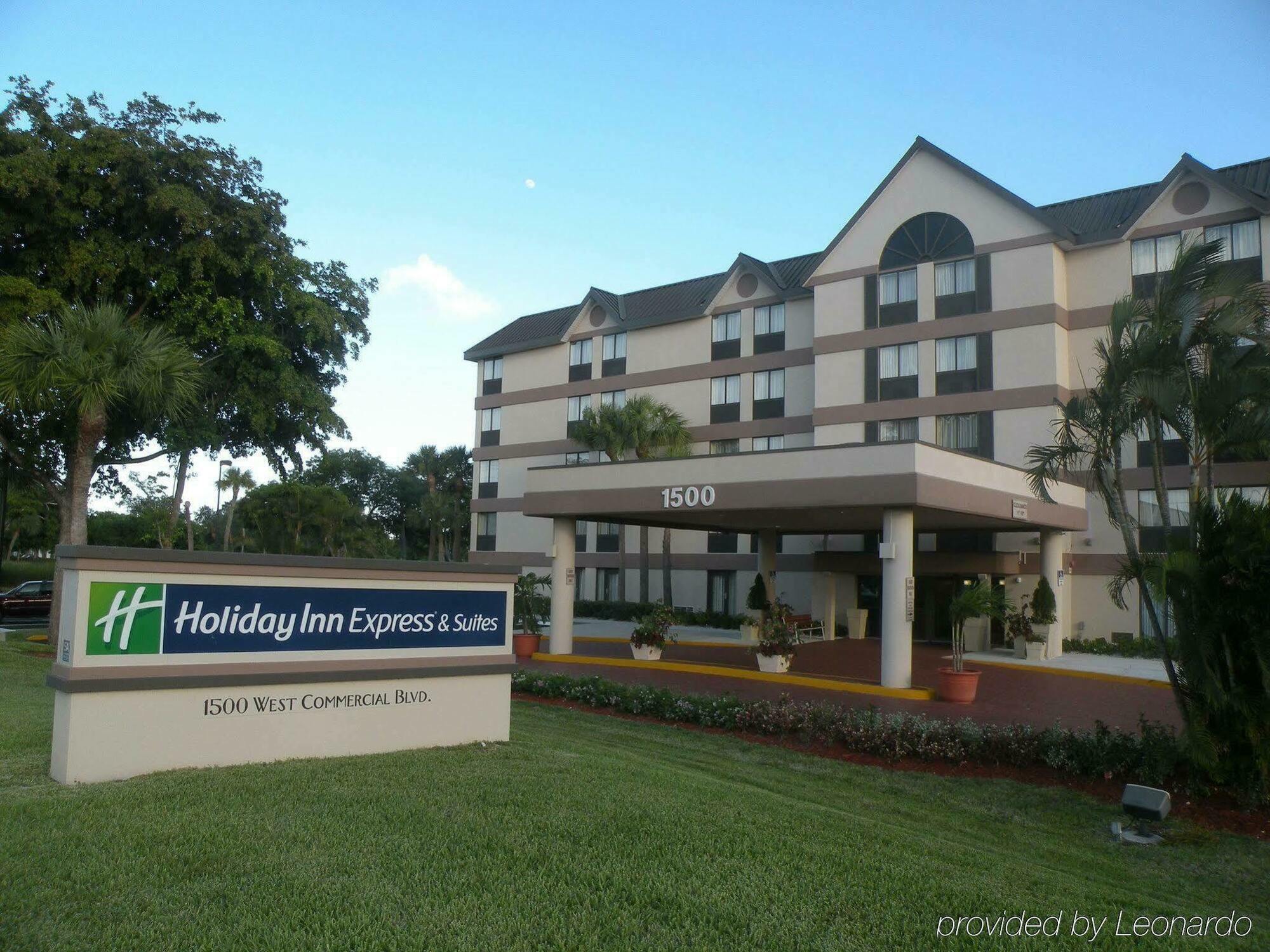 Holiday Inn Express Fort Lauderdale North - Executive Airport By Ihg Extérieur photo