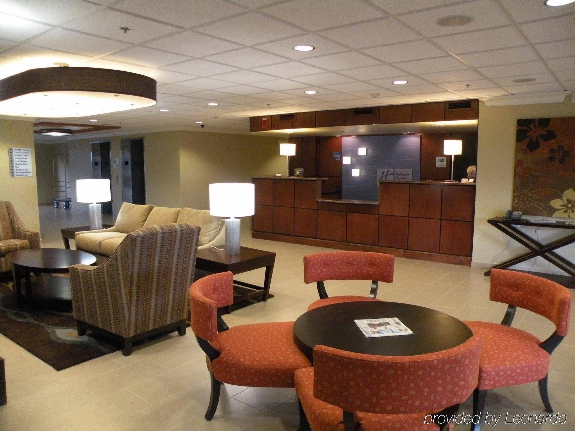 Holiday Inn Express Fort Lauderdale North - Executive Airport By Ihg Extérieur photo